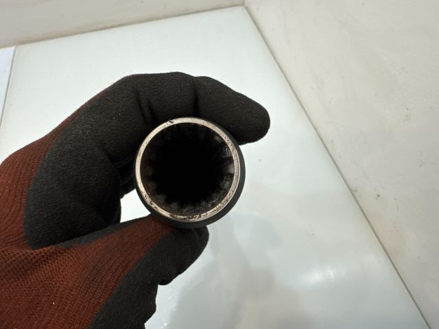 bontott BMW 5 E60 Kormánykardán