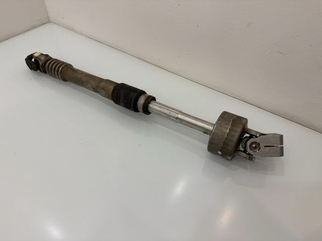 bontott BMW 5 E60 Kormánykardán