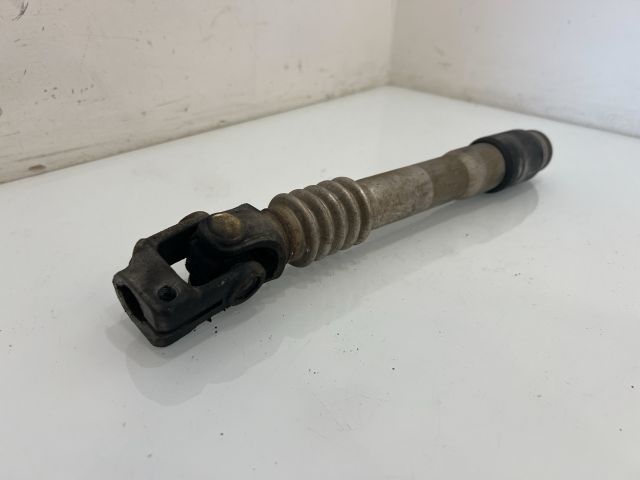 bontott BMW 5 E60 Kormánykardán