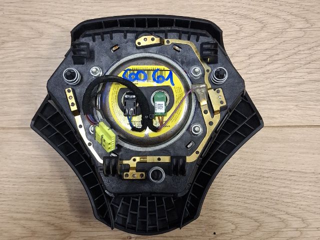 bontott BMW 5 E60 Kormánylégzsák