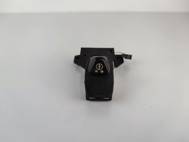 bontott BMW 5 E60 Kormánymagasság Állító Kar