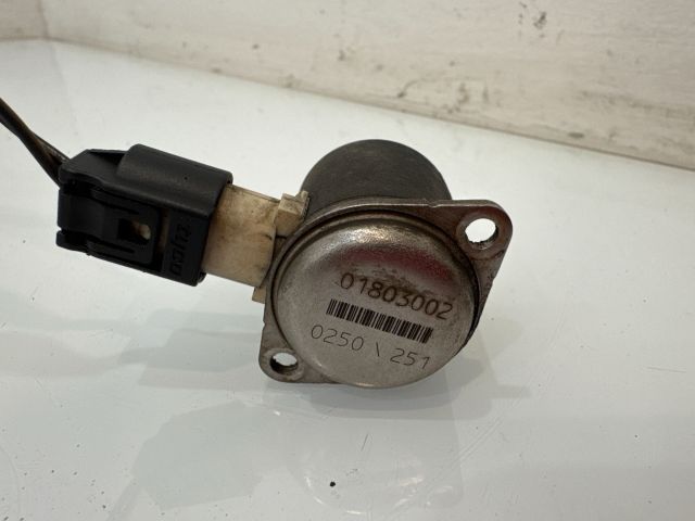 bontott BMW 5 E60 Kormánymű Elektronika