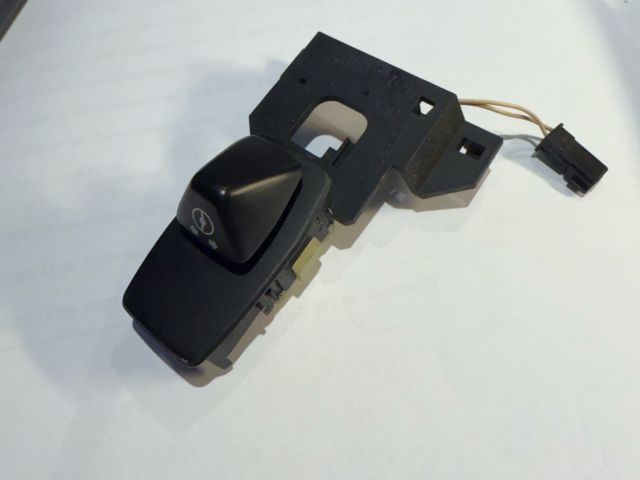 bontott BMW 5 E60 Kormányoszlop Állító Motor