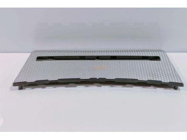 bontott BMW 5 E60 Középkonzol Keret