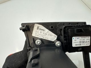 bontott BMW 5 E60 Középkonzol Keret