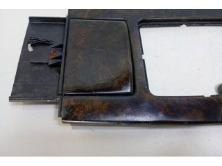 bontott BMW 5 E60 Középkonzol Keret