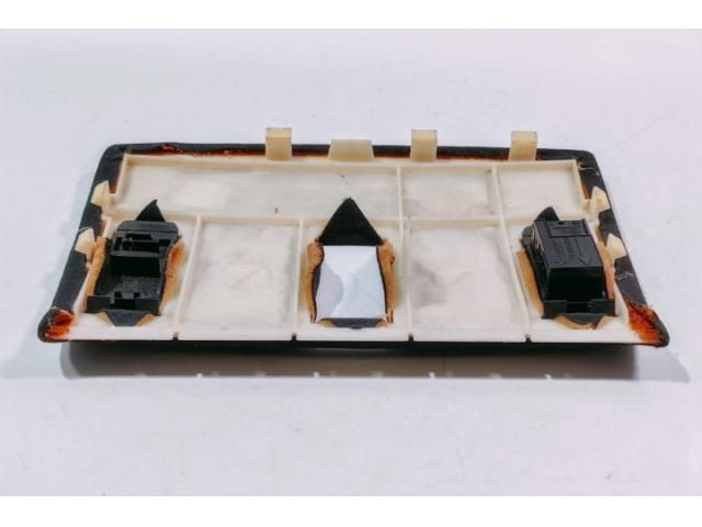 bontott BMW 5 E60 Középső Műszerfal Díszléc