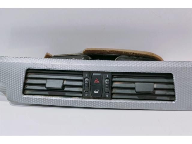 bontott BMW 5 E60 Középső Szellőző