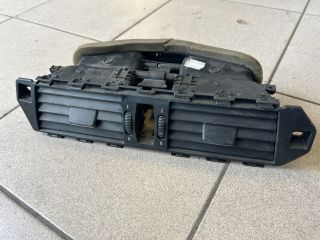 bontott BMW 5 E60 Középső Szellőző
