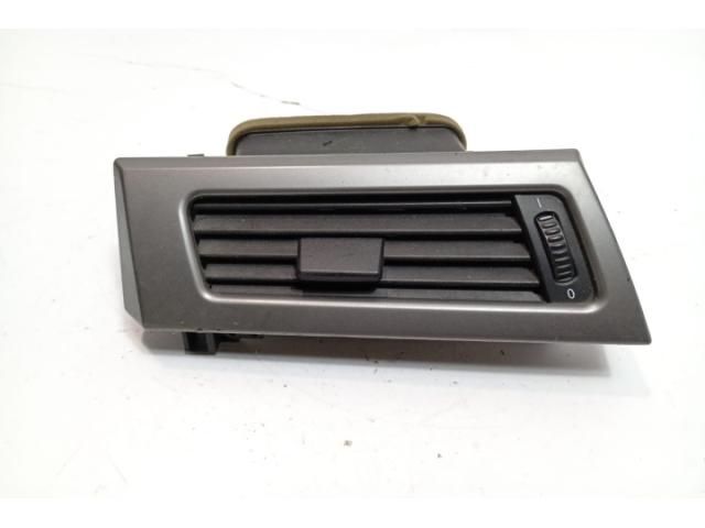 bontott BMW 5 E60 Középső Szellőző