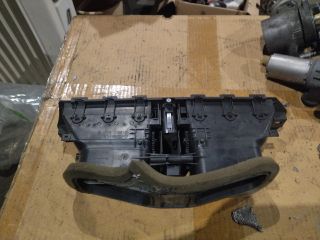 bontott BMW 5 E60 Középső Szellőző