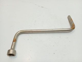 bontott BMW 5 E60 Kulcs