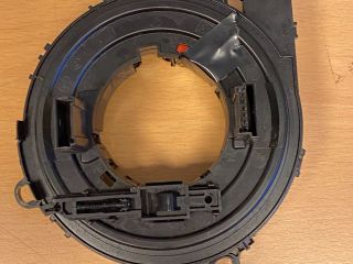 bontott BMW 5 E60 Légzsák Átvezető Szalagkábel