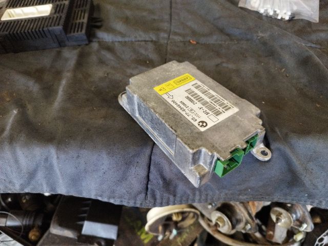 bontott BMW 5 E60 Légzsák Elektronika