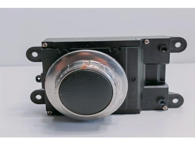 bontott BMW 5 E60 Média Kapcsoló