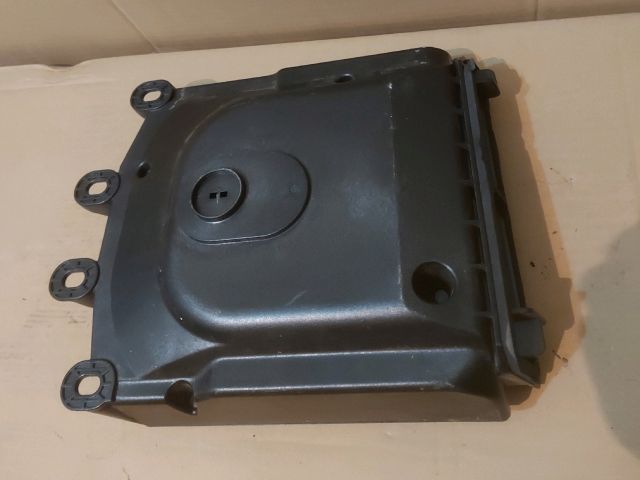 bontott BMW 5 E60 Mélynyomó Hangszóró