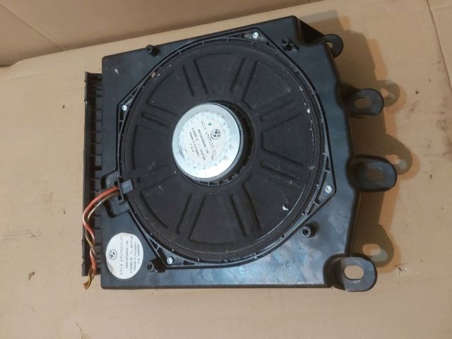 bontott BMW 5 E60 Mélynyomó Hangszóró