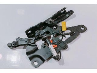 bontott BMW 5 E60 Motorháztető Bal Zsanér