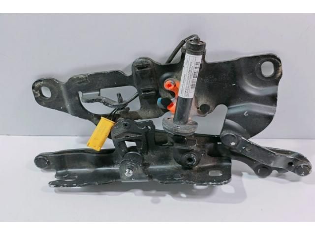 bontott BMW 5 E60 Motorháztető Bal Zsanér