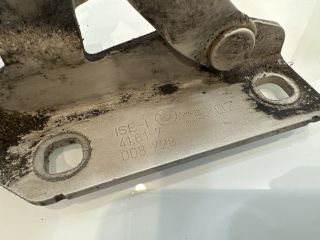 bontott BMW 5 E60 Motorháztető Zsanér Pár