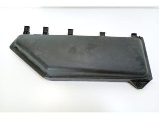 bontott BMW 5 E60 Pollenszűrő Fedél