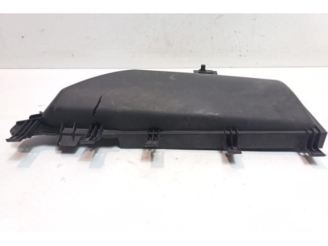 bontott BMW 5 E60 Pollenszűrő Fedél