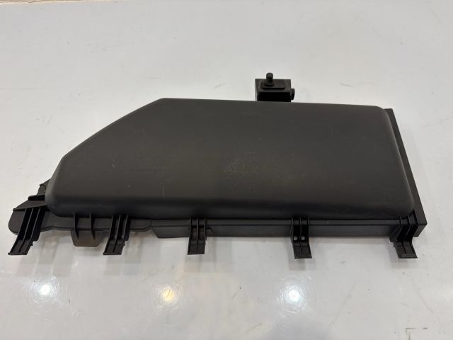 bontott BMW 5 E60 Pollenszűrő Fedél