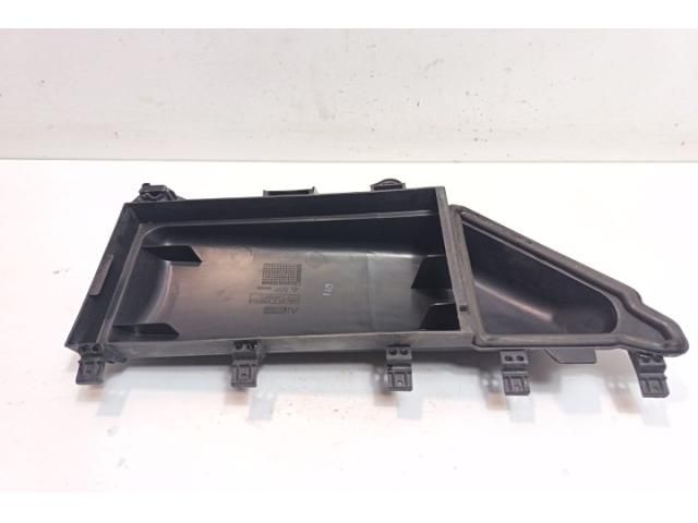 bontott BMW 5 E60 Pollenszűrő Fedél