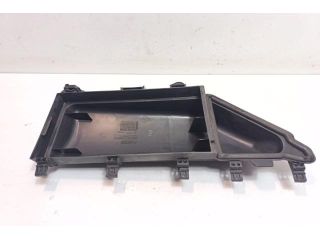 bontott BMW 5 E60 Pollenszűrő Fedél