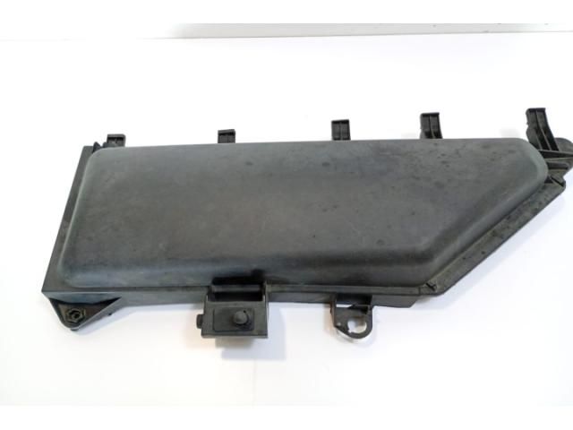 bontott BMW 5 E60 Pollenszűrő Fedél