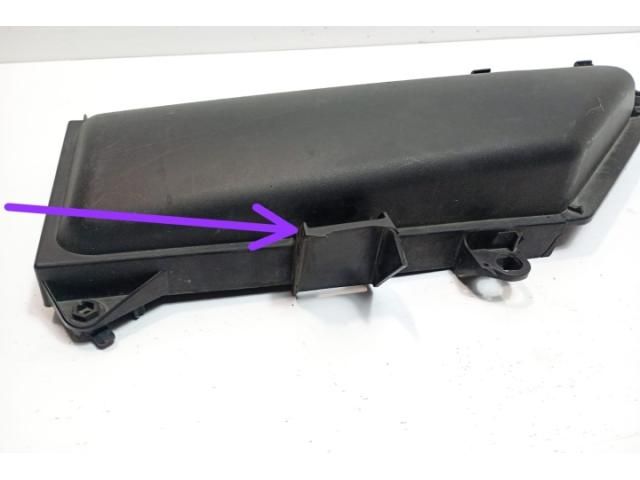 bontott BMW 5 E60 Pollenszűrő Ház