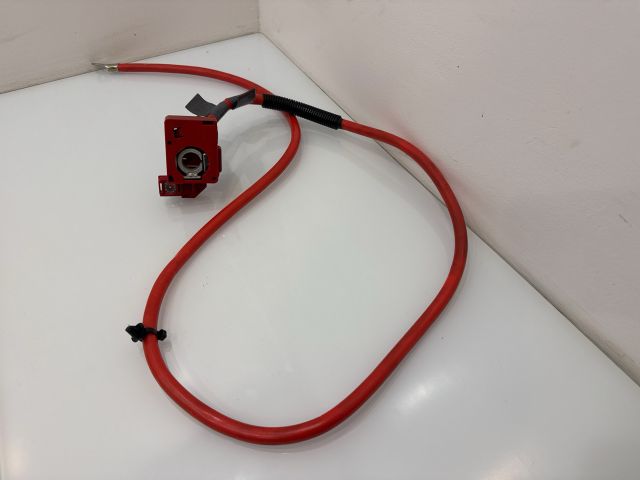 bontott BMW 5 E60 Pozitív Kábel