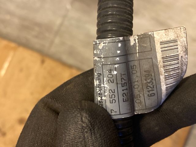 bontott BMW 5 E60 Pozitív Kábel