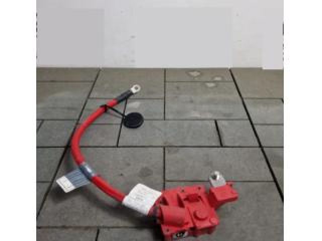 bontott BMW 5 E60 Pozitív Kábel