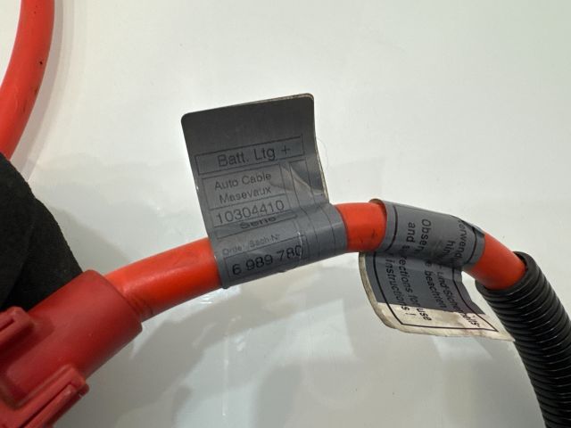 bontott BMW 5 E60 Pozitív Kábel