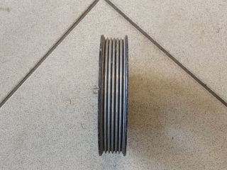 bontott BMW 5 E60 Szervó Szivattyú Szíjtárcsa