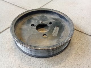 bontott BMW 5 E60 Szervó Szivattyú Szíjtárcsa