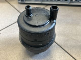 bontott BMW 5 E60 Szervóolaj Tartály