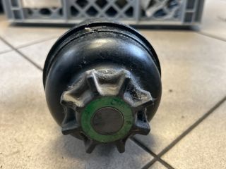 bontott BMW 5 E60 Szervóolaj Tartály