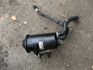 bontott BMW 5 E60 Szervóolaj Tartály