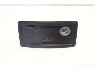 bontott BMW 5 E60 Szivargyújtó Aljzat