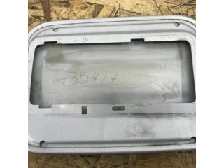 bontott BMW 5 E60 Tankajtó