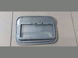 bontott BMW 5 E60 Tankajtó