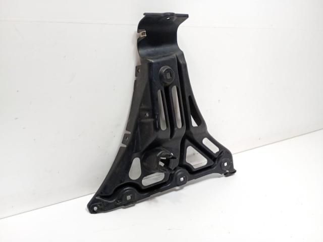 bontott BMW 5 E60 Tartó Bak