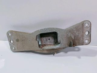 bontott BMW 5 E60 Tartó Bak