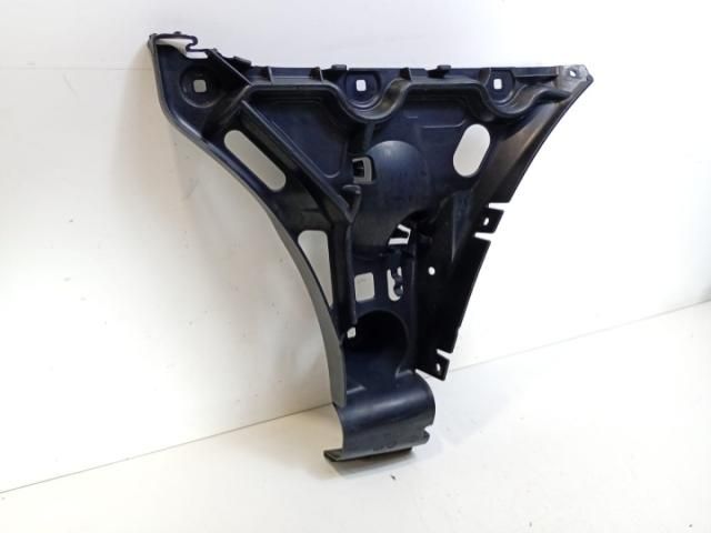 bontott BMW 5 E60 Tartó Bak