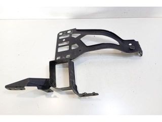 bontott BMW 5 E60 Tartó Bak