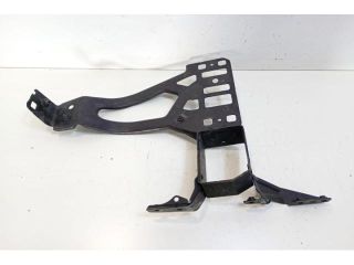 bontott BMW 5 E60 Tartó Bak