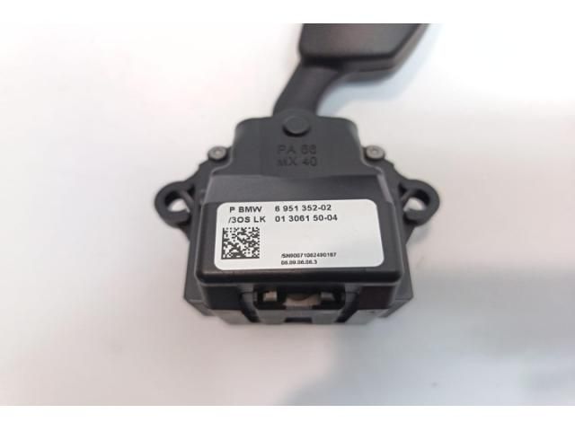 bontott BMW 5 E60 Tempomat Kar (Magában)