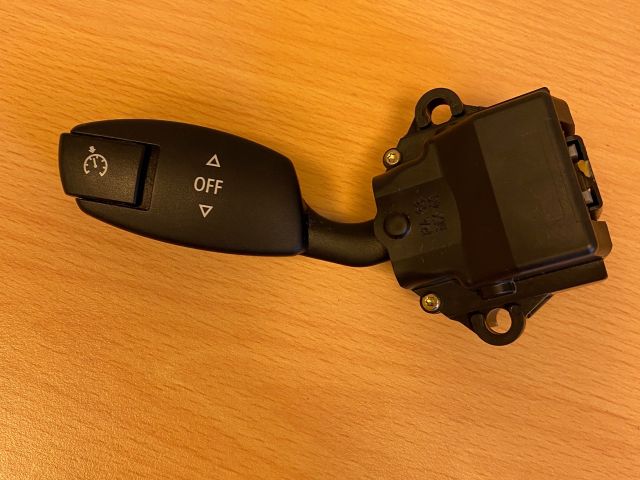 bontott BMW 5 E60 Tempomat Kar (Magában)